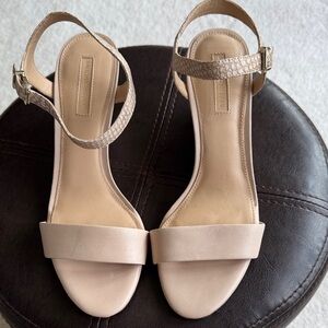 ANTONIO MELANI Beige and Snakeskin Sandals